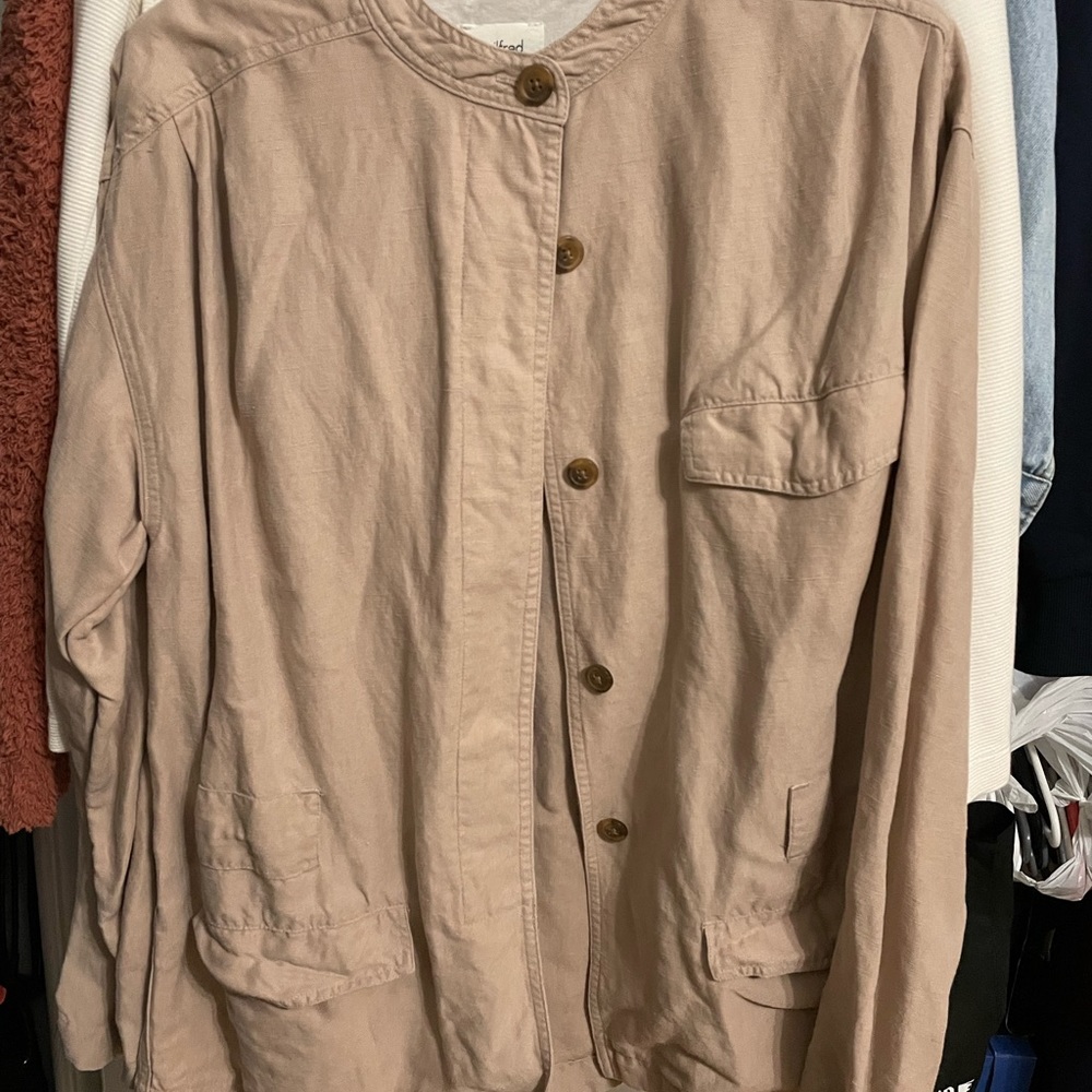 Used, but very good condition. With belt, good for spring.